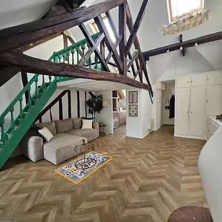 Appartamento Le Cathédrale - Air-conditioned, Cozy, Central&offbeat